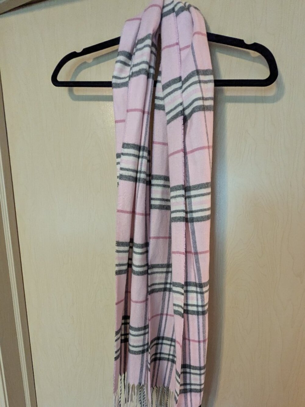V Fraas Cashmink Pink Scarf